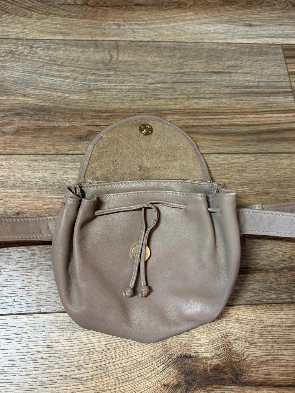Vintage Libaire California handcrafted Genuine leather quiet-luxury fanny pack